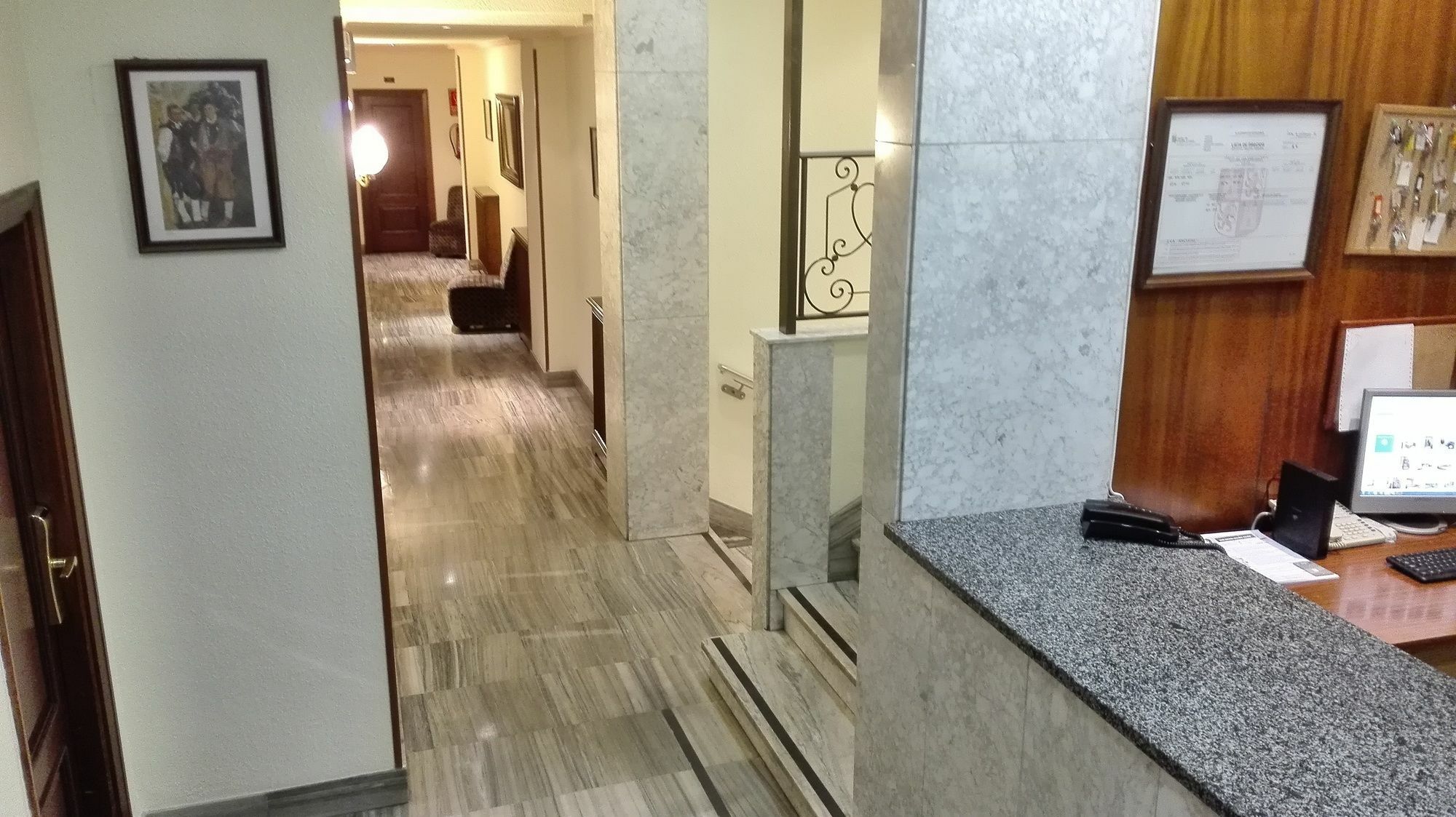 Hotel Castellano Centro Salamanca Buitenkant foto