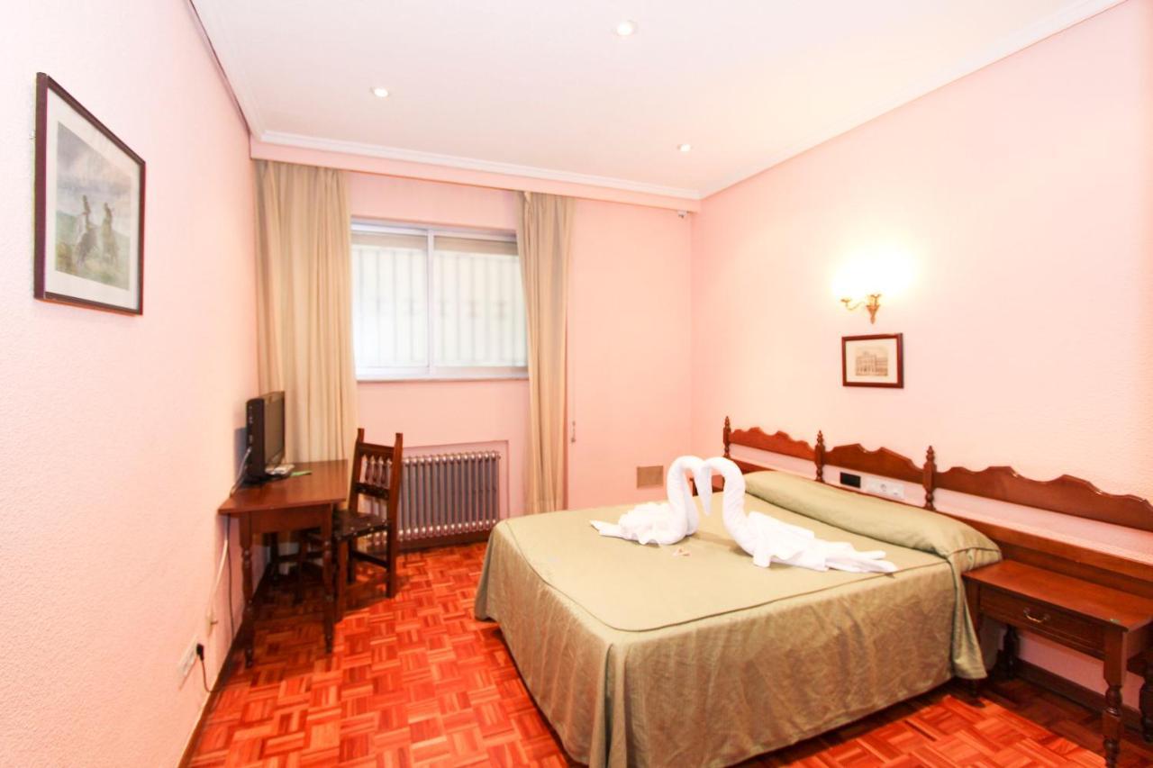 Hotel Castellano Centro Salamanca Buitenkant foto